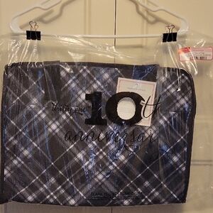 NWT Thirty-One Black Pick Me Plaid Market Thermal Tote